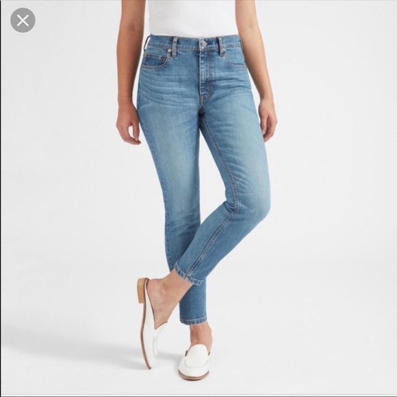 Everlane Denim - Everlane Denim 9”  High rise skinny jeans size 27